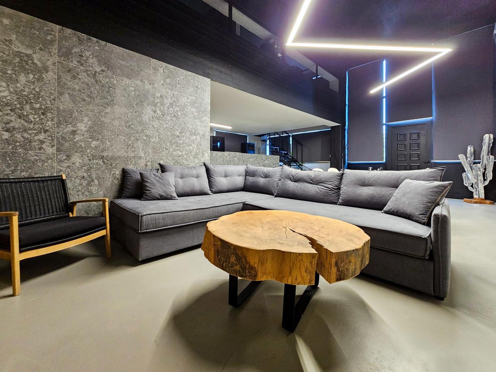 Industrial Loft Leilighet Tríkala Eksteriør bilde