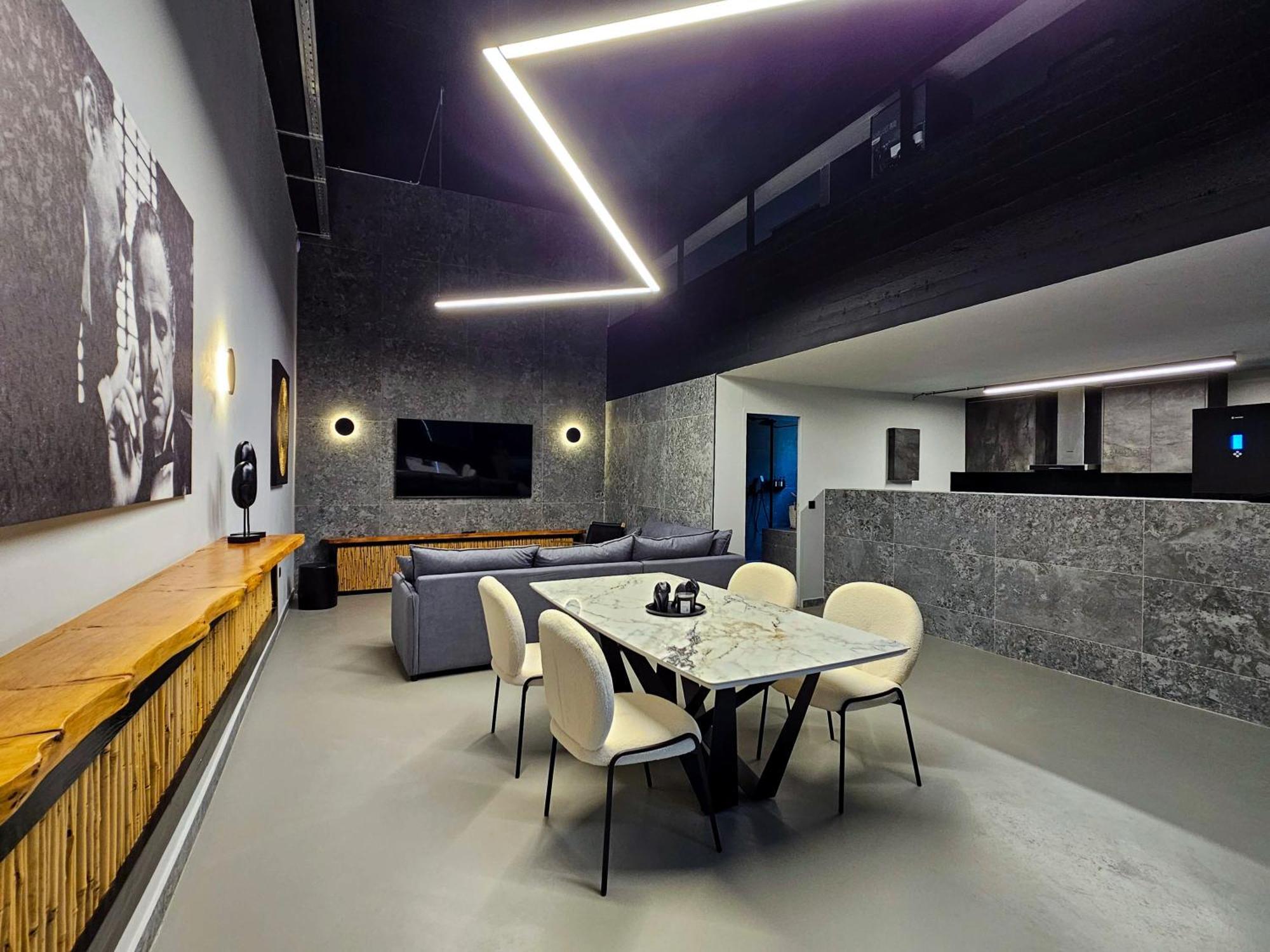 Industrial Loft Leilighet Tríkala Eksteriør bilde